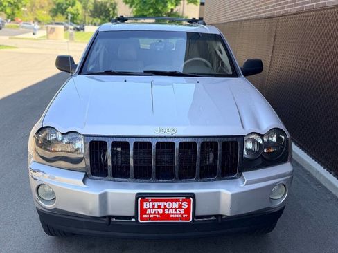 Used 2005 Jeep Grand Cherokee Limited AWD/4WD image 3
