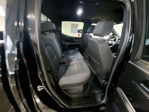 Used 2024 GMC Canyon Elevation w/ Convenience Package image 16