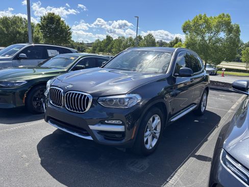 Used 2019 BMW X3 xDrive30i w/ Premium Package AWD/4WD image 9