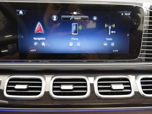 New 2026 Mercedes-Benz GLS 450 4MATIC image 28