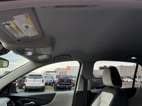 Used 2020 Chevrolet Equinox LT image 26