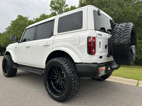 Used 2025 Ford Bronco Outer Banks AWD/4WD image 7