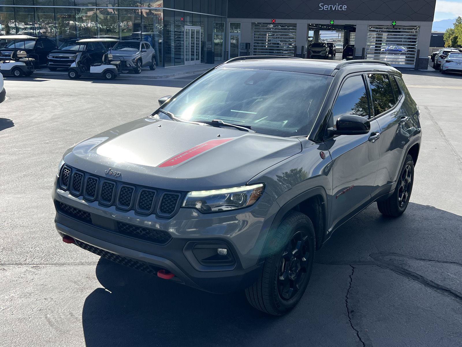 Used 2023 Jeep Compass Trailhawk w/ Trailhawk Elite Group AWD/4WD image 11