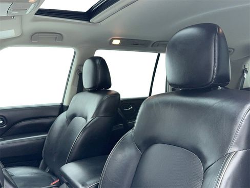 Used 2024 INFINITI QX80 Luxe image 35