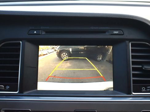Used 2016 Hyundai Sonata SE FWD image 23