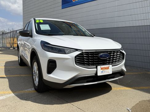 Used 2024 Ford Escape Active image 2