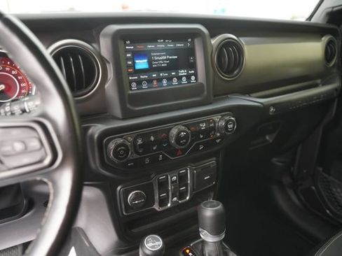 Used 2020 Jeep Wrangler Unlimited Sport AWD/4WD image 26