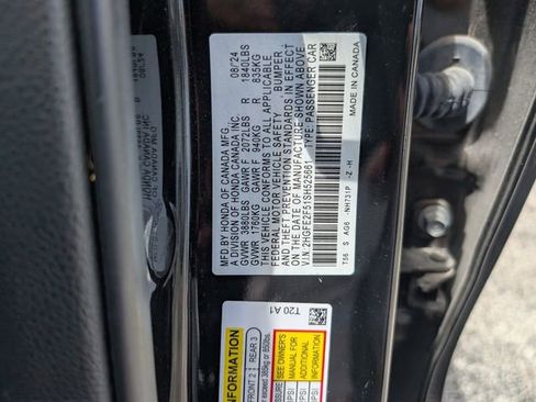 Used 2025 Honda Civic Sport image 19