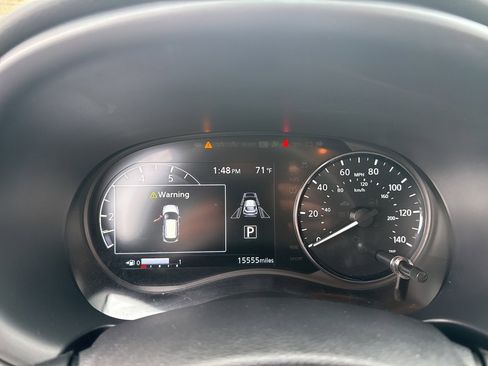 Used 2024 Nissan Kicks SR w/ SR Premium Package image 9