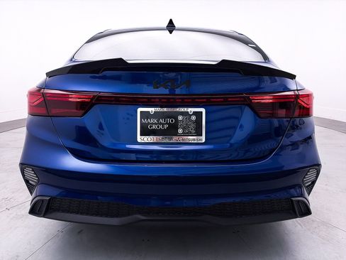 Used 2024 Kia Forte LXS w/ LXS Technology Package image 12