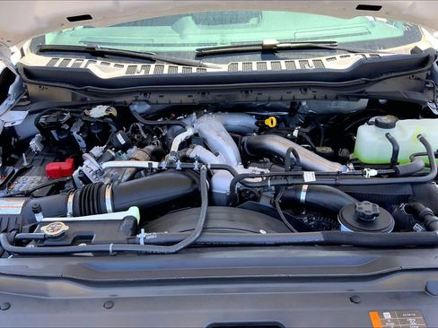New 2026 Ford F250 XL AWD/4WD image 16
