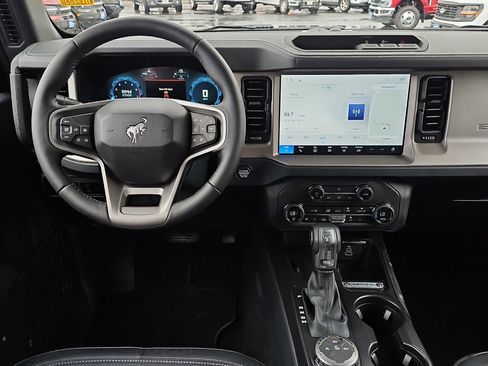 New 2026 Ford Bronco Outer Banks AWD/4WD image 20