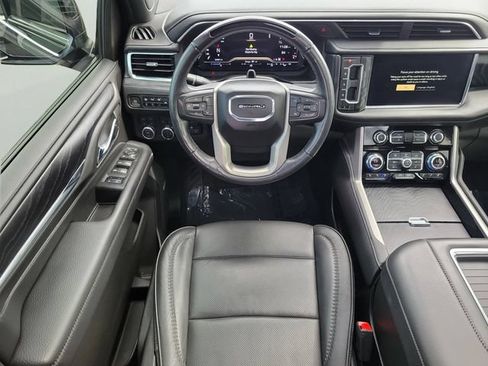 Used 2023 GMC Yukon XL Denali w/ Denali Reserve Package AWD/4WD image 20