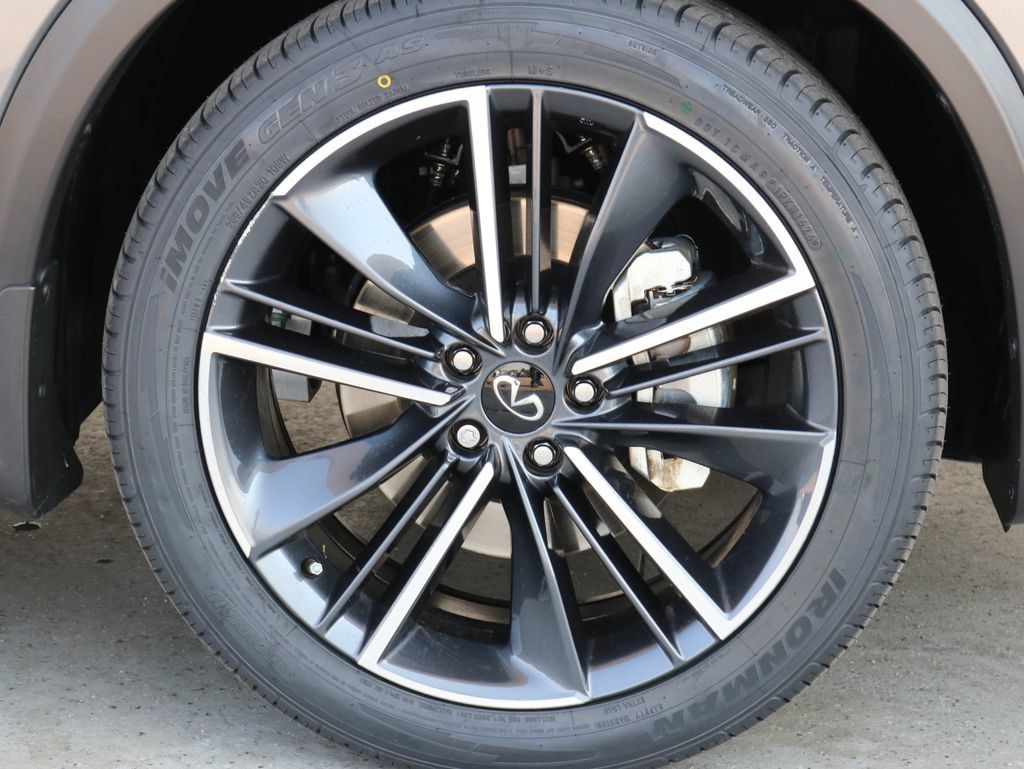 Certified 2023 INFINITI QX55 Essential AWD/4WD image 54