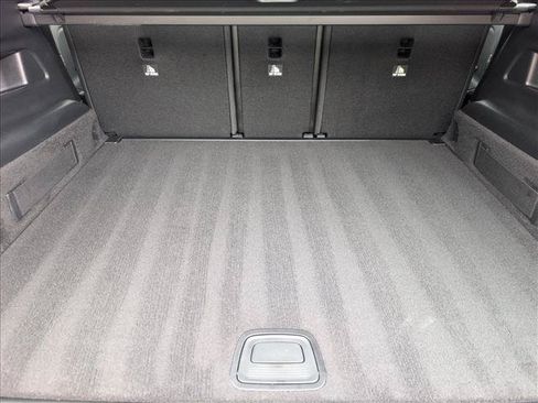 Used 2026 Mercedes-Benz GLB 250 4MATIC image 6