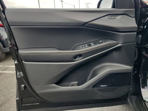 New 2026 Jeep Cherokee Overland w/ Advanced Pro Tech Group image 19