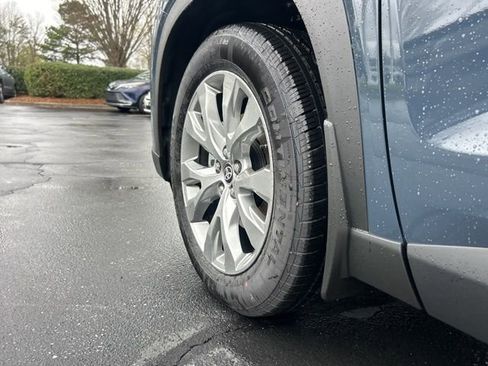 New 2026 Toyota Grand Highlander Limited image 11