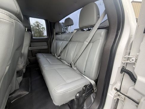 Used 2014 Ford F150 XL w/ Equipment Group 101A Mid AWD/4WD image 9