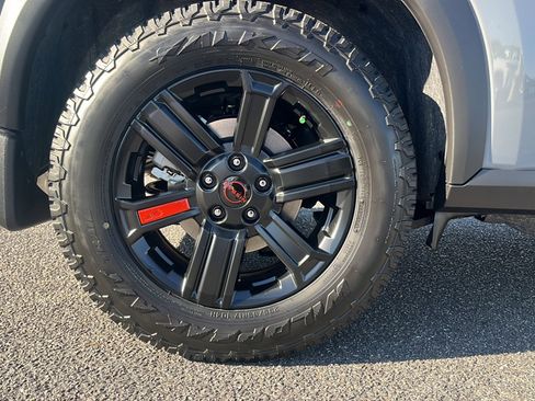 New 2026 Nissan Rogue Rock Creek image 9