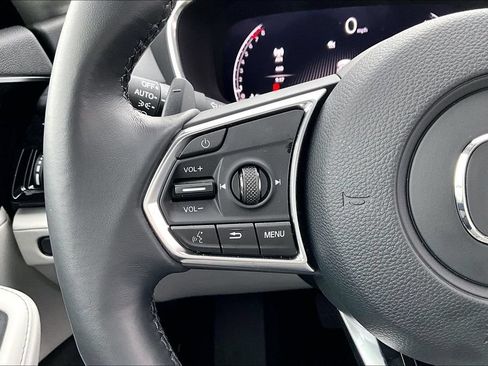 Certified 2026 Acura MDX FWD w/ Technology Package image 25