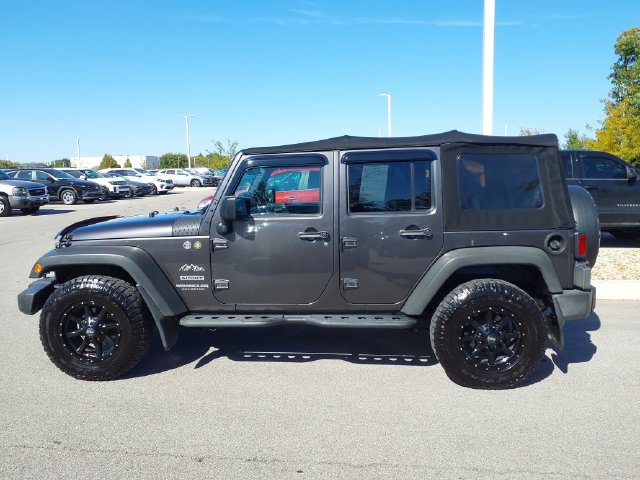 Used 2017 Jeep Wrangler Unlimited Sport w/ Quick Order Package 24S AWD/4WD image 8