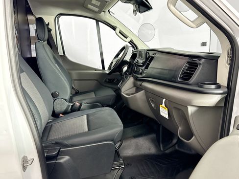 Used 2025 Ford Transit 250 Low Roof w/ Exterior Upgrade Package RWD image 26