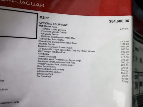 Used 2021 Jaguar F-PACE SVR image 44