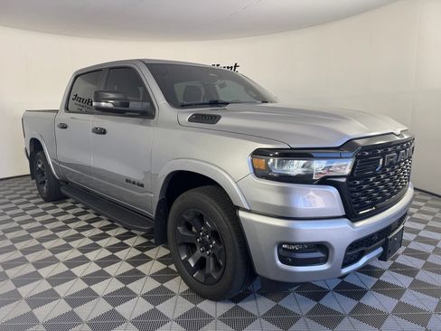 Used 2025 RAM 1500 Big Horn AWD/4WD image 6