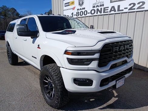 Used 2025 RAM 3500 Limited image 1