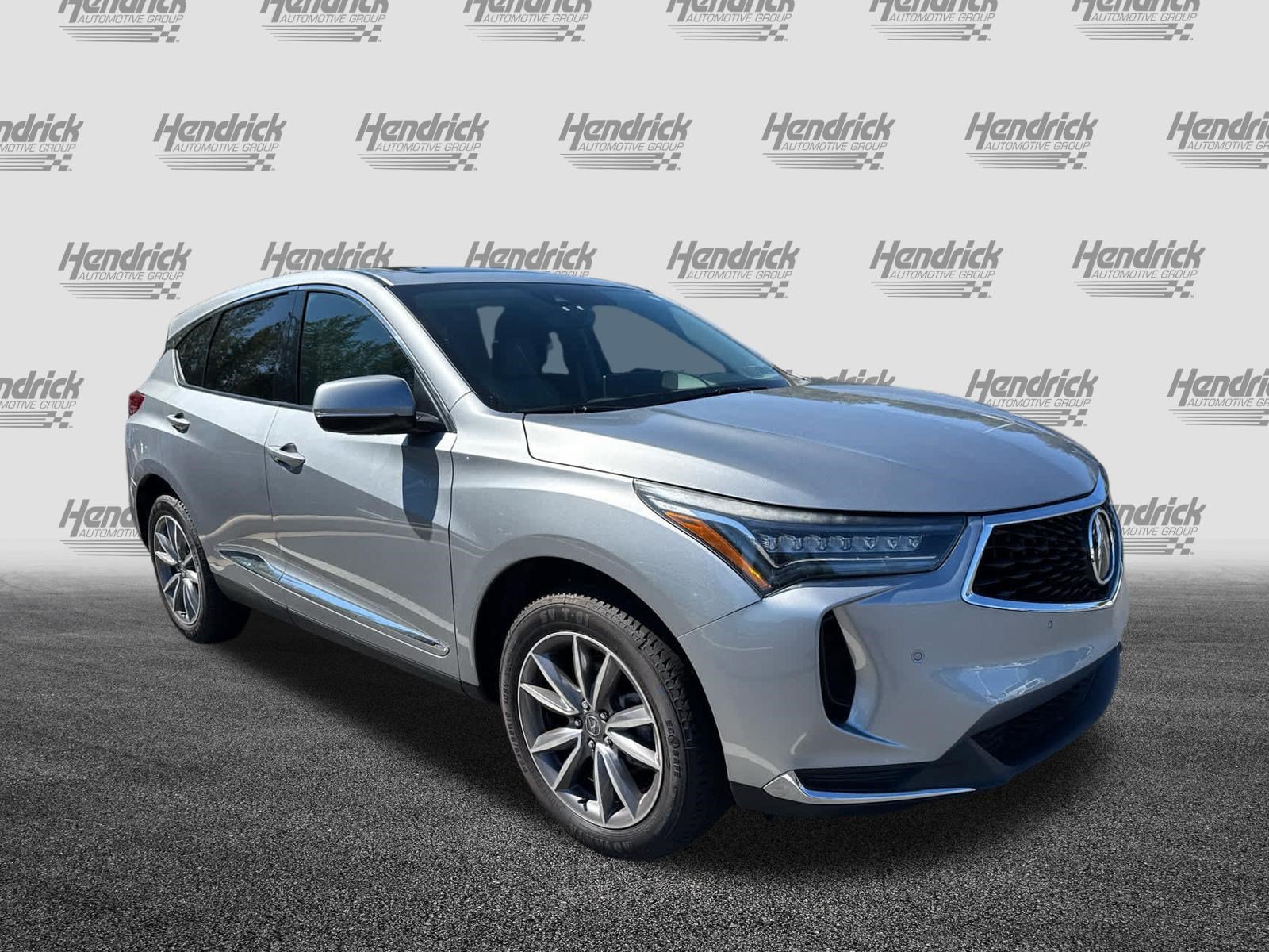 Used 2023 Acura RDX w/ Technology Package AWD/4WD image 3