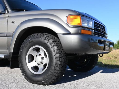 Used 1997 Toyota Land Cruiser image 19