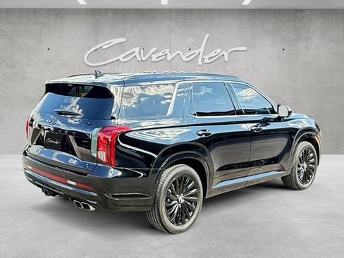 Used 2025 Hyundai Palisade Calligraphy AWD/4WD image 16