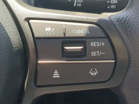 New 2026 Honda HR-V LX image 24