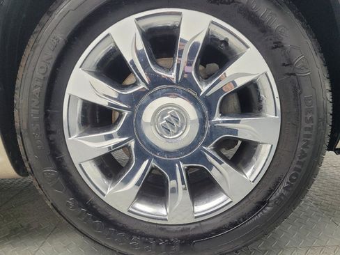 Used 2016 Buick Enclave Premium image 31