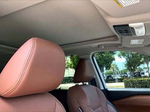 Used 2025 Nissan Rogue Platinum w/ Platinum Premium Package FWD image 14