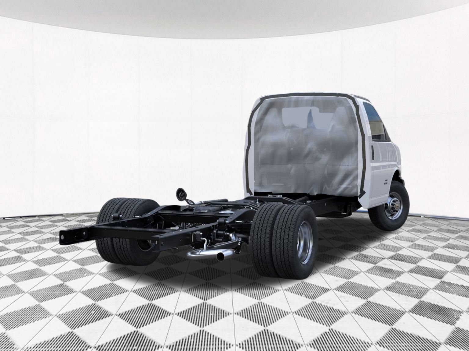 New 2026 Chevrolet Express 4500 Extended w/ Power Convenience Package RWD image 10