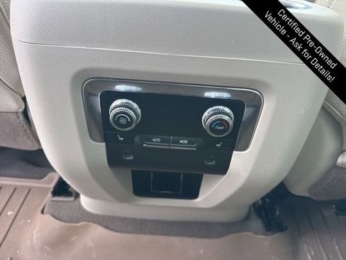 Used 2023 GMC Yukon Denali image 12