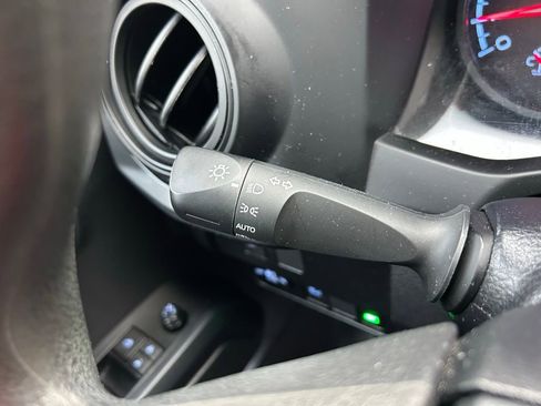 Used 2023 Toyota Tacoma SR image 21