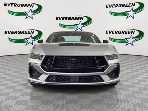 Used 2025 Ford Mustang GT RWD image 8