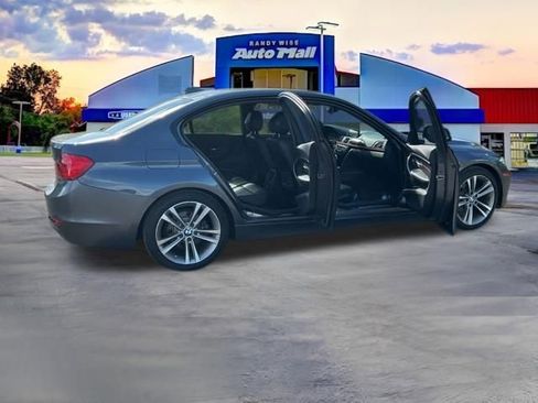 Used 2014 BMW 328i Sedan RWD image 33