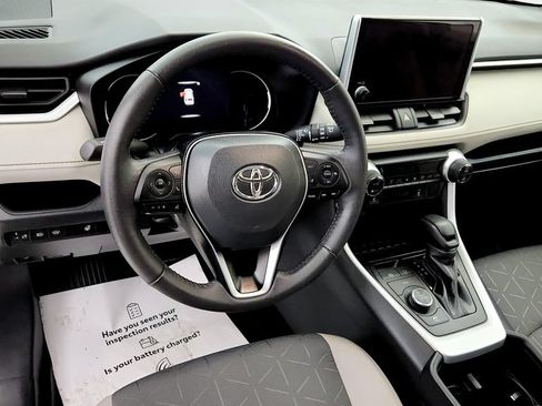 Certified 2024 Toyota RAV4 XLE w/ Convenience Package AWD/4WD image 27