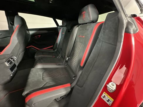 Used 2023 Lamborghini Urus Performante image 23