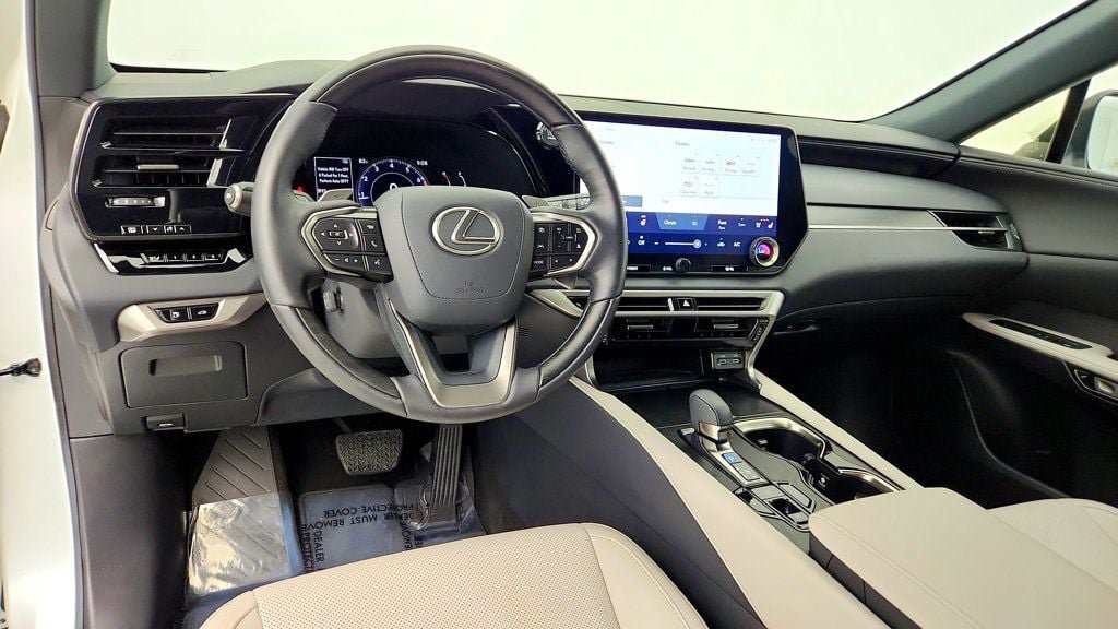 Used 2024 Lexus RX 350 Premium w/ Accessory Package (Z1) FWD image 13
