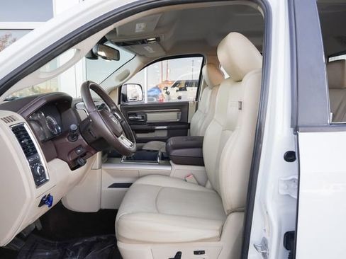 Used 2015 RAM 3500 Laramie image 23