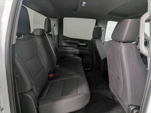 Used 2023 GMC Sierra 1500 SLE AWD/4WD image 22