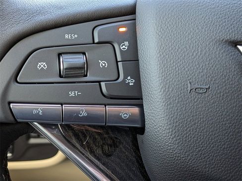 Certified 2024 Cadillac Escalade ESV Premium Luxury w/ Performance Package image 31