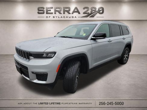 Used 2024 Jeep Grand Cherokee L Limited w/ Luxury Tech Group II AWD/4WD image 3