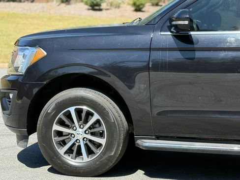 Used 2020 Ford Expedition Max XLT w/ Equipment Group 202A image 7