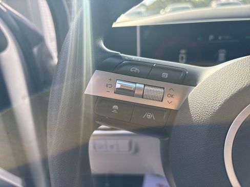 Used 2025 Hyundai Tucson SEL image 23