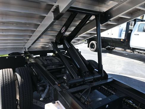 New 2025 Chevrolet Low Cab Forward RWD image 6
